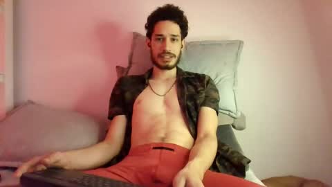 Snapshot of jacobmurphy2103 chatting on 10-30-25, 03:02 JACOB ROBIN online show from 10-30-25, 03:02