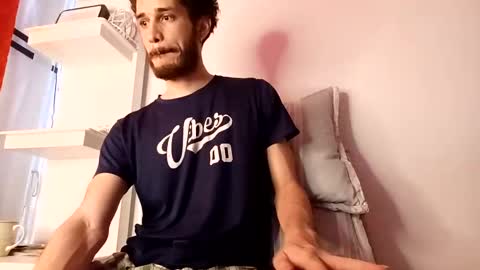 Snapshot of jacobmurphy2103 chatting on 11-18-25, 07:51 JACOB ROBIN online show from 11-18-25, 07:51