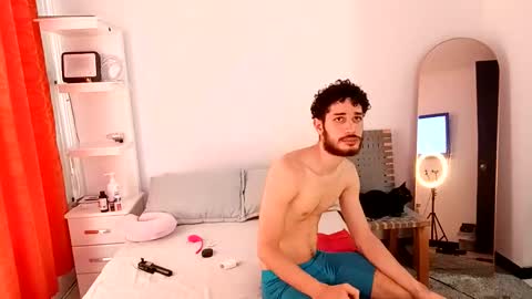 Snapshot of jacobmurphy2103 chatting on 11-23-25, 06:08 JACOB ROBIN online show from 11-23-25, 06:08