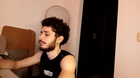 Snapshot of jacobmurphy2103 chatting on 11-25-25, 03:23 JACOB ROBIN online show from 11-25-25, 03:23