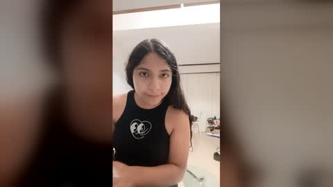JACOB  ROBIN online show from 06-17-26, 01:52