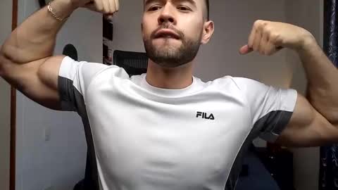 Snapshot of jacobt77 chatting on 01-18-25, 10:28 Jacob online show from 01-18-25, 10:28