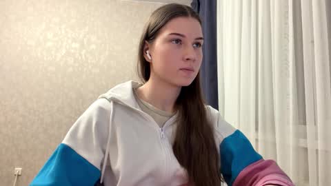 Mira online show from 02-02-26, 04:27