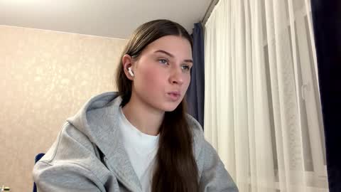 Mira online show from 02-10-26, 04:22