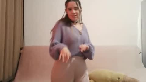 Snapshot of jacquelynsundin chatting on 10-01-25, 12:44 jacquelynsundin online show from 10-01-25, 12:44