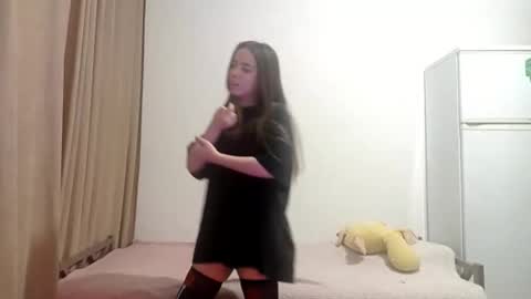 Snapshot of jacquelynsundin chatting on 10-24-25, 08:38 jacquelynsundin online show from 10-24-25, 08:38