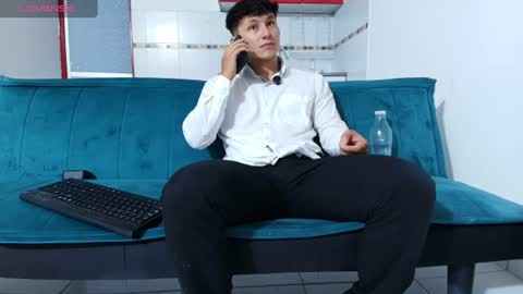 jacobo online show from 06-19-26, 04:22
