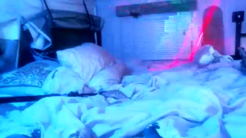 Snapshot of jacquestrap90 chatting on 06-09-26, 08:04 vincentlove online show from 06-09-26, 08:04