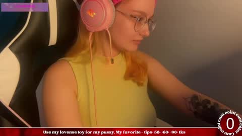 Snapshot of jacywinslat chatting on 02-12-25, 02:43 jacywinslat online show from 02-12-25, 02:43