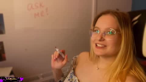 Snapshot of jacywinslat chatting on 02-23-25, 07:28 jacywinslat online show from 02-23-25, 07:28