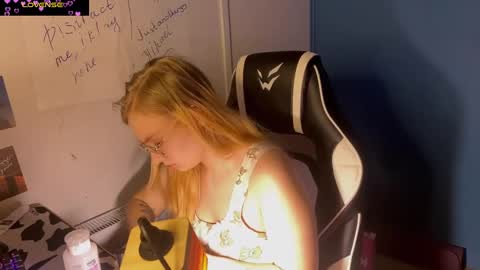 Snapshot of jacywinslat chatting on 03-03-25, 07:17 jacywinslat online show from 03-03-25, 07:17