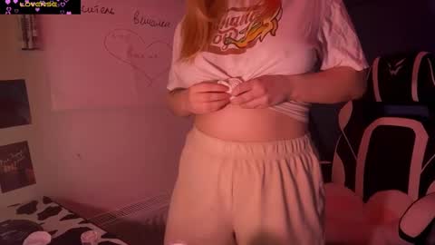 Snapshot of jacywinslat chatting on 03-09-25, 06:11 jacywinslat online show from 03-09-25, 06:11