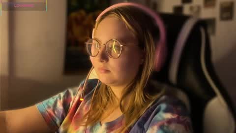 Snapshot of jacywinslat chatting on 09-22-25, 04:09 jacywinslat online show from 09-22-25, 04:09