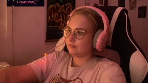 Snapshot of jacywinslat chatting on 09-27-25, 10:15 jacywinslat online show from 09-27-25, 10:15