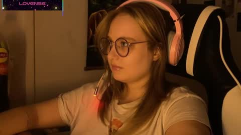 Snapshot of jacywinslat chatting on 10-08-25, 06:27 jacywinslat online show from 10-08-25, 06:27