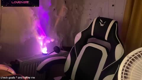 Snapshot of jacywinslat chatting on 10-31-25, 09:16 jacywinslat online show from 10-31-25, 09:16