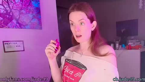 Snapshot of jade49 chatting on 04-30-26, 01:45 Jade49 online show from 04-30-26, 01:45