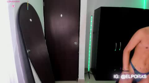 Snapshot of jade_candy21 chatting on 11-04-25, 07:24 jade_candy21 online show from 11-04-25, 07:24