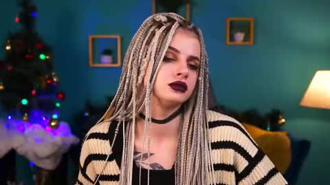 Snapshot of jade_castle chatting on 12-15-24, 04:18 jade_castle online show from 12-15-24, 04:18