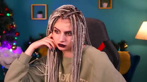 Snapshot of jade_castle chatting on 12-15-24, 07:24 jade_castle online show from 12-15-24, 07:24