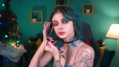 Snapshot of jade_castle chatting on 12-29-24, 01:24 jade_castle online show from 12-29-24, 01:24