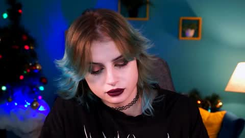 Snapshot of jade_castle chatting on 01-14-25, 05:08 jade_castle online show from 01-14-25, 05:08