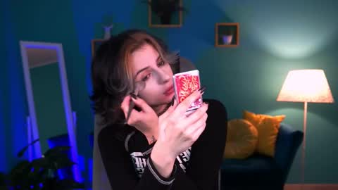 Snapshot of jade_castle chatting on 02-18-25, 02:05 jade_castle online show from 02-18-25, 02:05