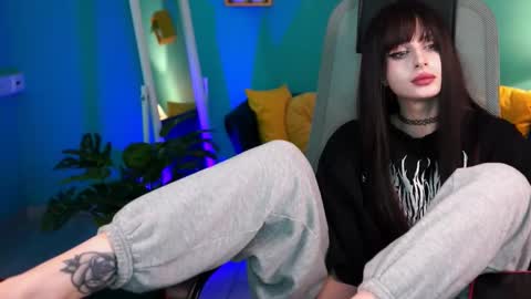 Snapshot of jade_castle chatting on 02-23-25, 08:28 jade_castle online show from 02-23-25, 08:28