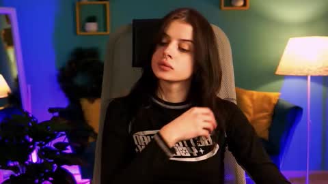 jade_castle online show from 02-03-26, 04:34