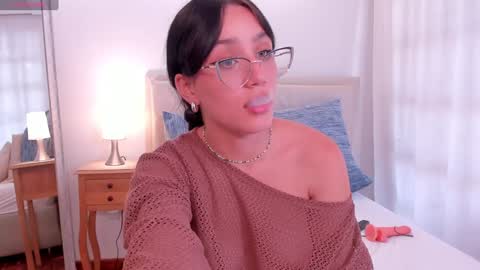 Jade online show from 01-24-25, 08:11