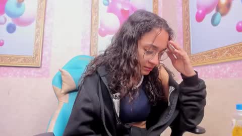 Jade Greeyy  online show from 10-04-25, 03:15