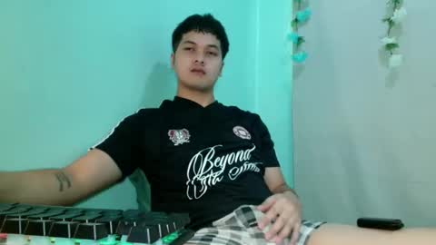 jade_halo online show from 04-14-26, 02:28