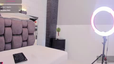  JADE  online show from 03-08-25, 10:24