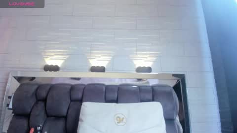  JADE  online show from 02-20-26, 06:52