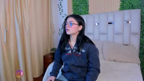 Snapshot of jade_nm chatting on 03-03-26, 12:44 ade online show from 03-03-26, 12:44