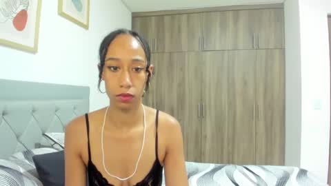 Jade smile online show from 09-15-25, 02:50