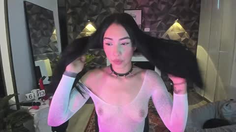 Snapshot of jade_porn chatting on 01-22-25, 11:12 Jade independent model online show from 01-22-25, 11:12