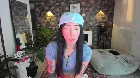 Snapshot of jade_porn chatting on 01-23-25, 11:48 Jade independent model online show from 01-23-25, 11:48