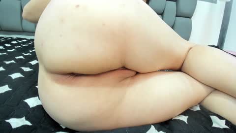 Snapshot of jade_squirt chatting on 12-10-24, 02:06 Jade online show from 12-10-24, 02:06