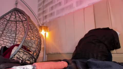 jade swet online show from 01-16-25, 03:13