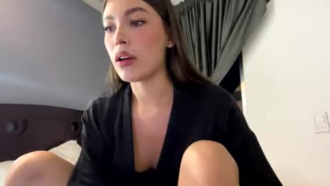 Jade online show from 07-06-26, 12:40