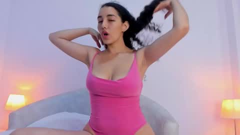 Jade  online show from 02-04-26, 11:38