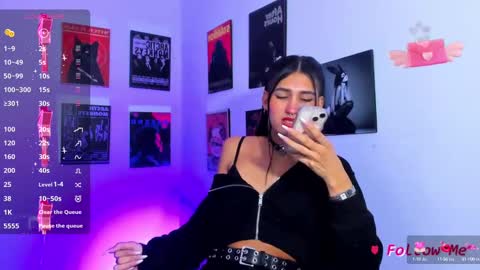 Jade Benett online show from 03-07-25, 02:04