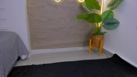 jadee__ online show from 01-15-25, 02:49