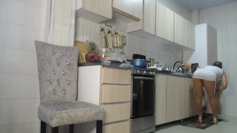 Snapshot of jadeee_11 chatting on 01-18-25, 03:38 Jade online show from 01-18-25, 03:38