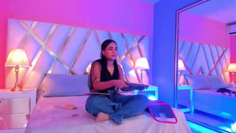 Snapshot of jadeekhan chatting on 10-11-25, 07:56 Jade online show from 10-11-25, 07:56