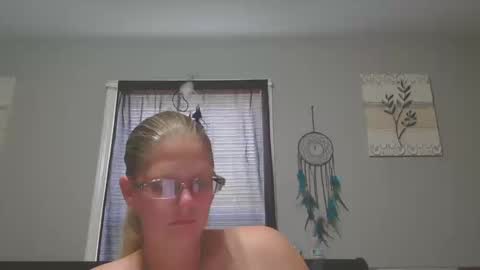 JadeLuv online show from 10-12-25, 04:28