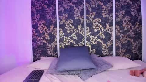 JADE online show from 09-13-25, 02:39