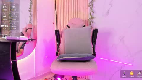 Snapshot of jaden_montgomeri chatting on 02-25-26, 02:27 ARIA online show from 02-25-26, 02:27