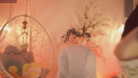 Jade Summer online show from 10-06-25, 11:40